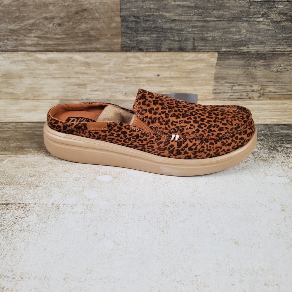 Hey Dude Aspen Slip Animal Womens Mules Sz 7 Tan Leopard Print Casual Slip On